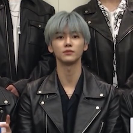 กบเหลา                               หล่อเหลา