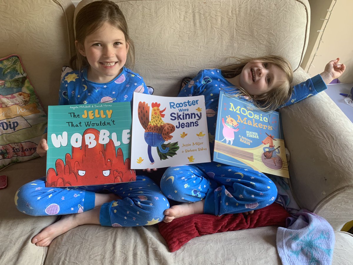 Sarah_R1987's tweet photo. @maverickbooks thank you so much my girls couldn’t wait. My 7 year old loved reading the jelly that wouldn’t wobble to her younger sister. #lovestoread #bookwin #sisterlove https://t.co/zB6EI0PIz3