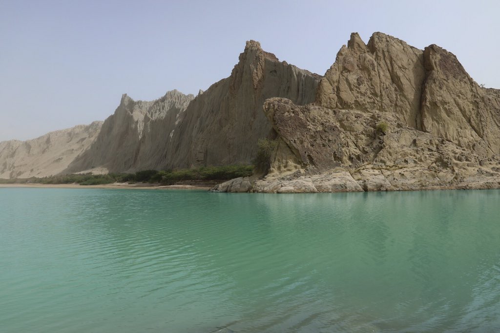 MirMAKOfficial's tweet photo. My #Balochistan. If this is not heaven on earth then what is 

Be proud and Retweet so much that even a child comes to know how beautiful PAKISTAN is. These are my pictures. 

Will share hundreds more In the coming days and weeks. 

RT. RT. RT. https://t.co/UsjlGMbvmM