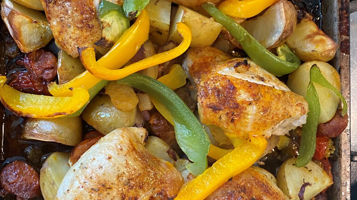 BedesKnights's tweet image. Mr and Mrs Waterhouse ran their 'Cooking with The Waterhouses' activity yesterday afternoon- Chicken and Chorizo Bake. Tom H's from Knights is the future House Chef #bedes #remotecooking