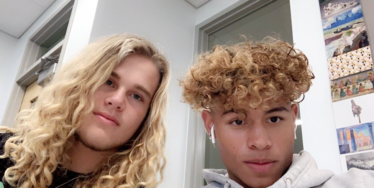wiggins2345's tweet photo. Happy 18th to day boi since day 1️⃣💕🥳 @bryerrude https://t.co/CqUC5lOBCw