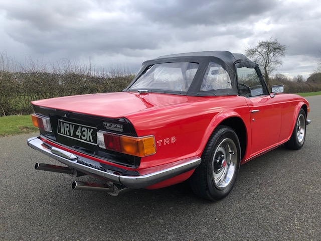 ClassicCarMeet's tweet photo. Our associated partners Morse Classics have for sale this stunning 1971 Triumph TR6 2.5 PI manual with overdrive in signal red and black leather upholstery. For more details please visit https://t.co/mPUX95RUHX or call 07854641947. https://t.co/Yq6ew0uILt