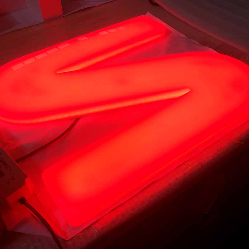 CosunSign's tweet image. What you can expect from Shenzhen Cosun Sign Engineering Co., Ltd.? First, our custom letter signs is made from the finest materials. #customlettersigns #acryliclettersignage #edgelitacrylicsignbase