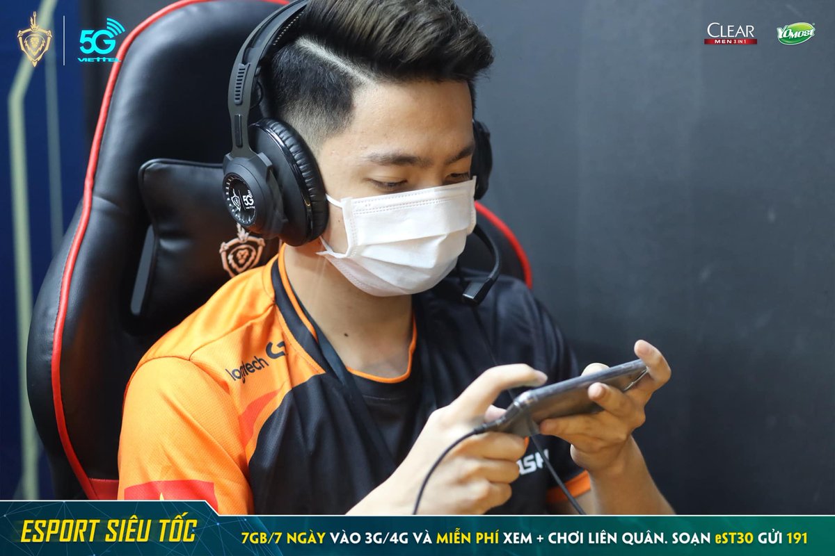 Teamflash_THFan's tweet photo. ภาพทีมแฟลชในการแข่งวันนี้ค่ะ
#FLADC #FLXB #FLDatkoi #TeamFlashVN #MyFlashPic https://t.co/Kiz2Rh3s5e