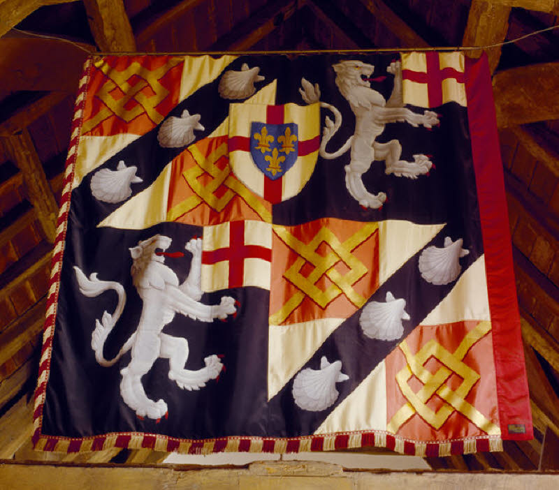 katieculture's tweet photo. Today's #ChartwellObjectOfTheDay #No15
@ChartwellNT, on the anniversary of #Churchill being nominated as a #KnightOfTheGarter on (24 April 1953) is his #GarterBanner. (1/5) https://t.co/b46czPrJGk