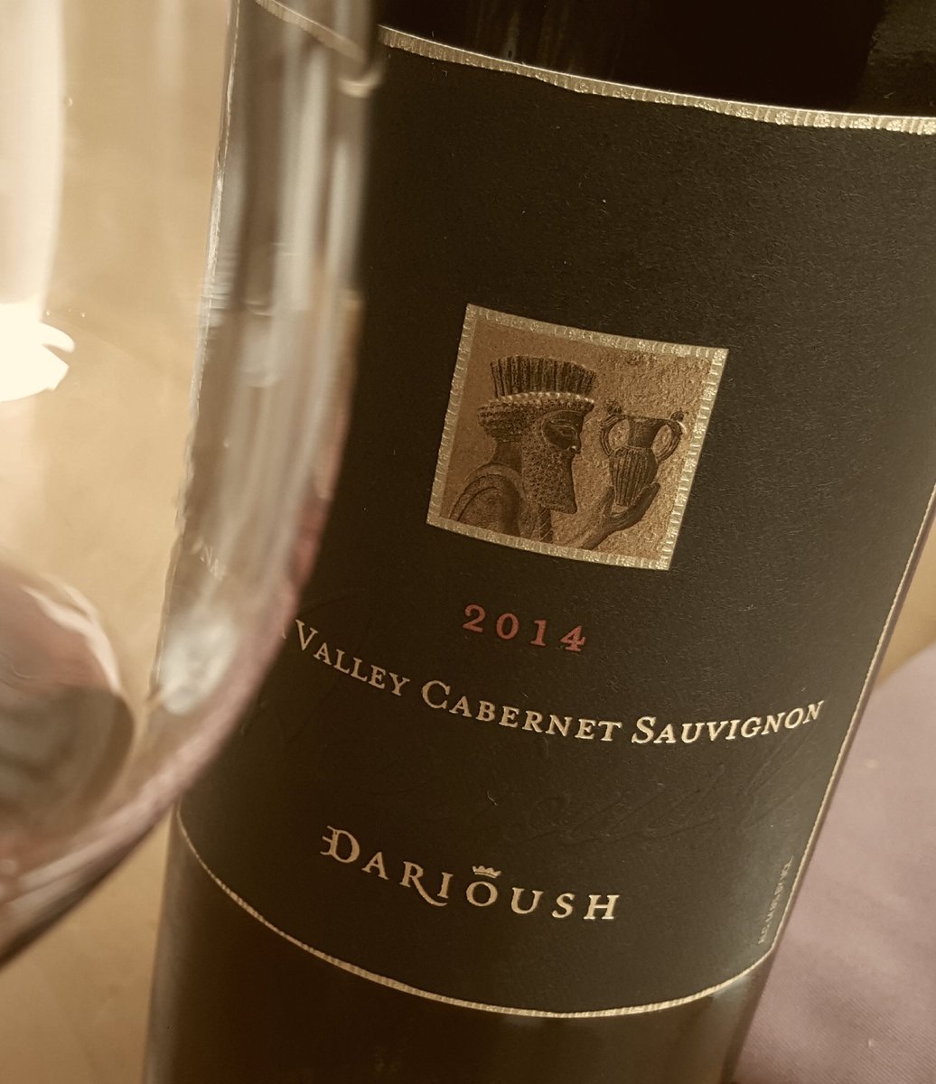 oenogirl's tweet photo. Sittn on the dock of the Bay, wastn time...
Another trip thanks to #wine and Otis Redding. 

@darioushwinery 
#ConfinementJour38
#confinementwine
#vin
#napavalley
#france

https://t.co/nwjEEIP8wH https://t.co/CkxdBH1xy2