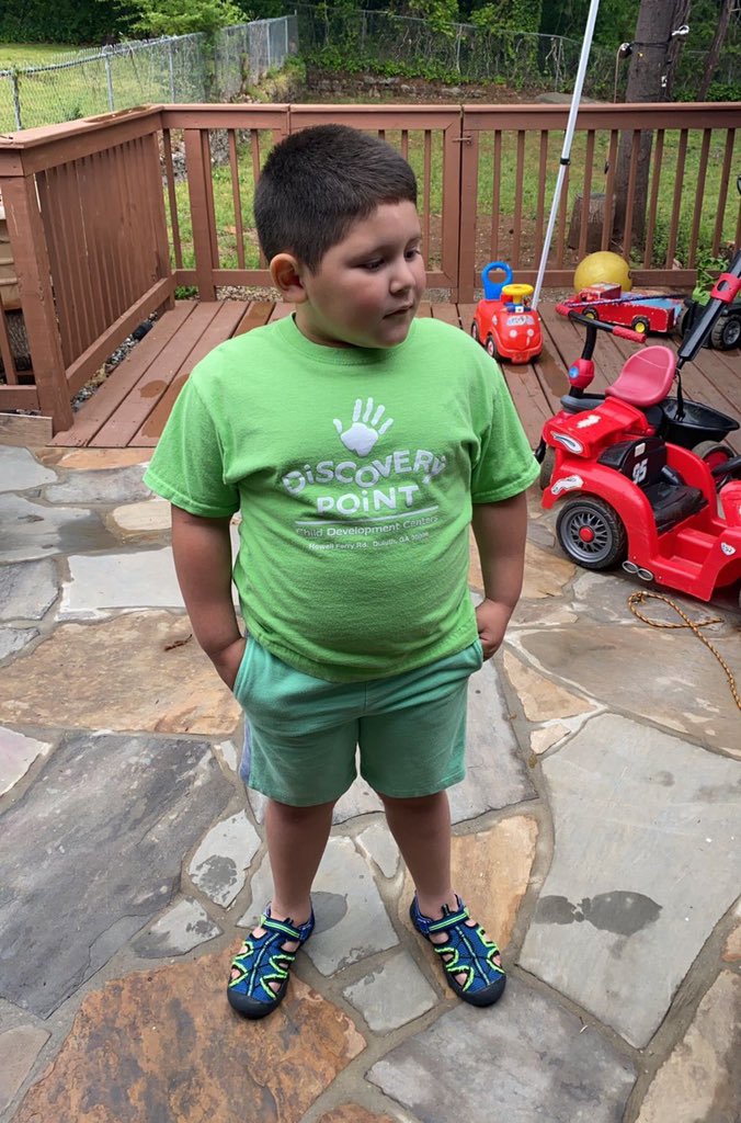 MrTeachK's tweet photo. On yesterday the Wigfall Warriors representing the letter “G” for Green by wearing their favorite green shirt/outfit. As we celebrate our Virtual ABC Countdown to Summer in honor of the last 26 days of Kindergarten.💚@MrTeachK #GCPSDLD @ChesneyChamps #VirtualABCCountdownToSummer https://t.co/gdxt7Ni3Hn