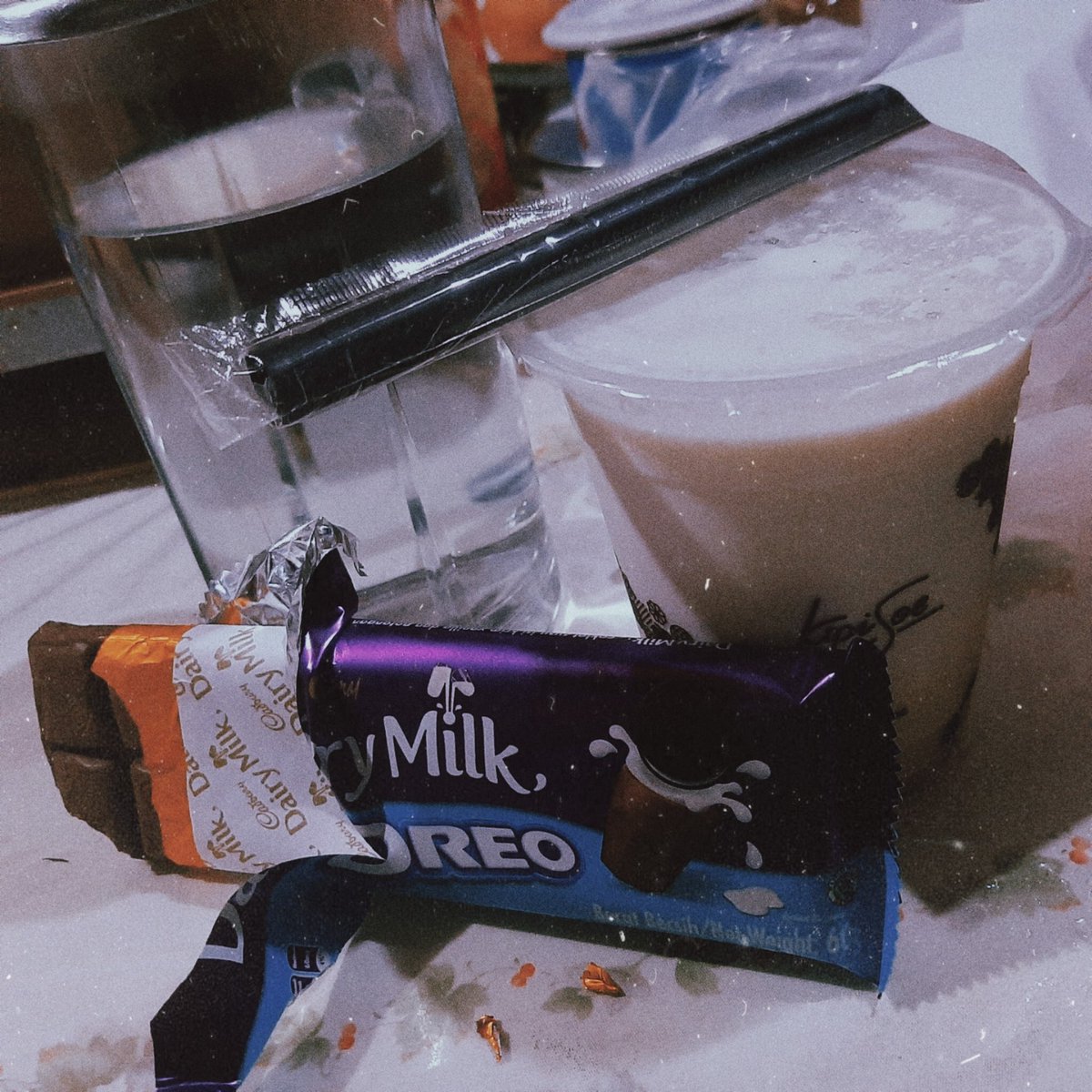 DAY #1"ㅡ 24/04 06:06 PMmy breakㅡfasting meal♡ @DairyMilkIn chocolate bar, milk boba and of course mineral waterthey said, "break it with sweets" 