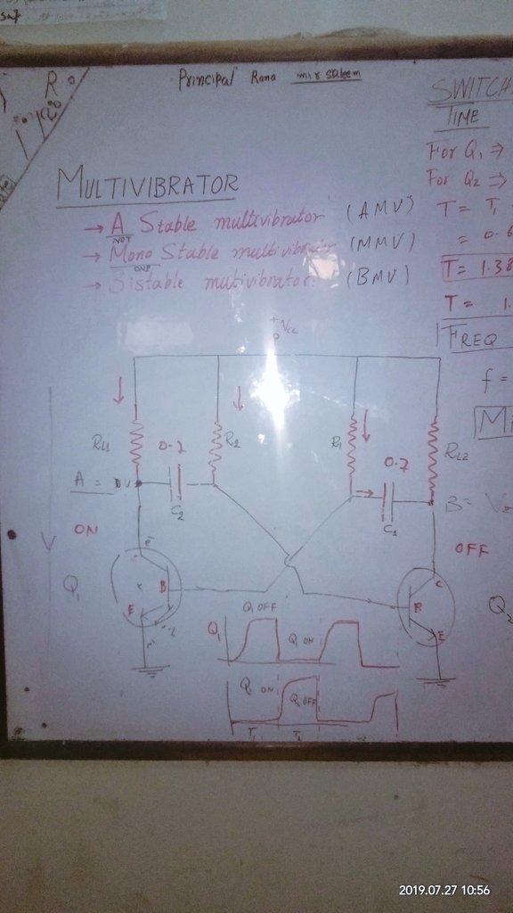 AwaisiShakir's tweet image. #physics #electronics #multivibrator