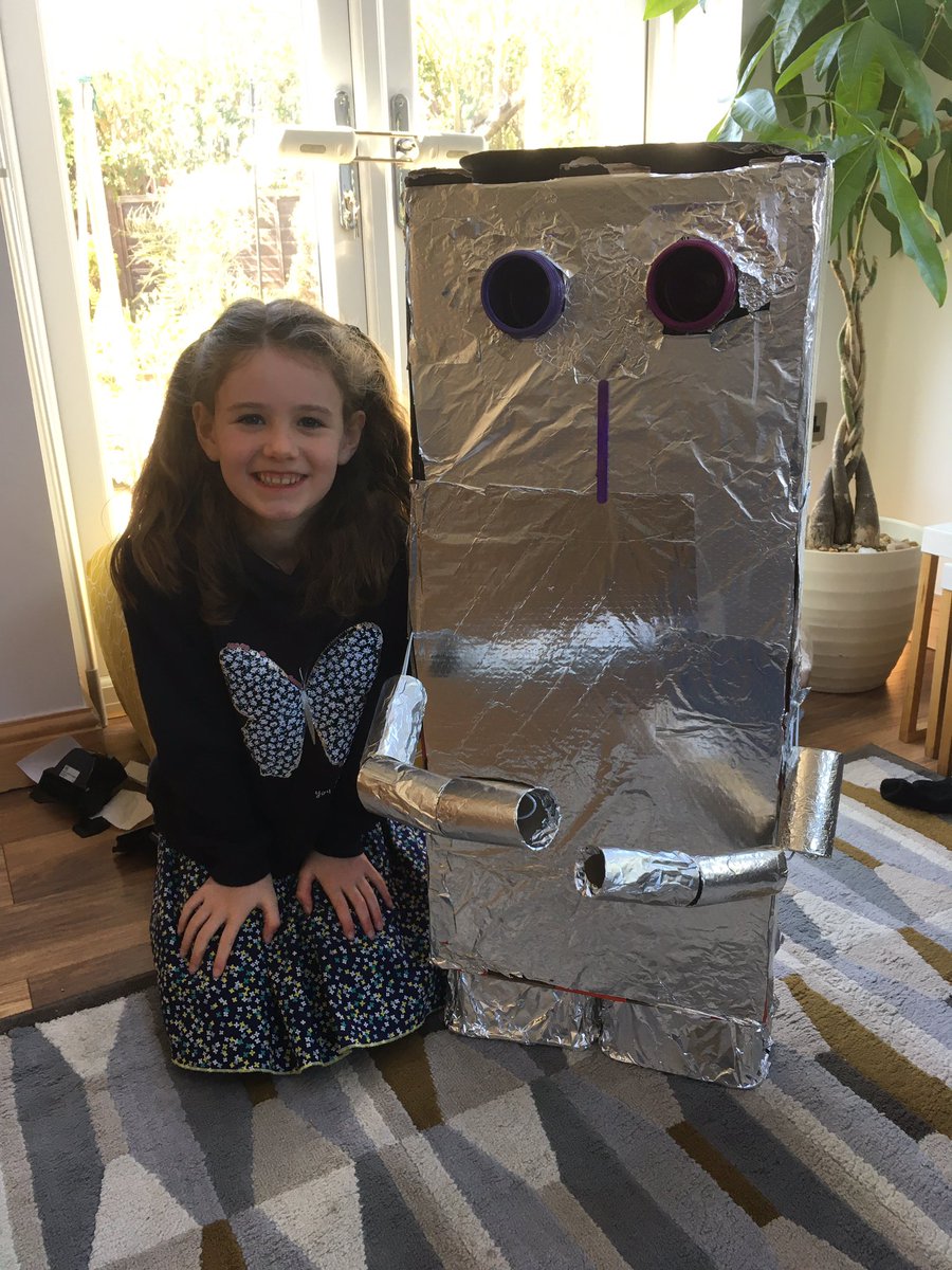glover_abbie's tweet photo. @3Roundhay Jemima has worked really hard on this, very proud! #girlandtherobot https://t.co/QnSadZD34Q