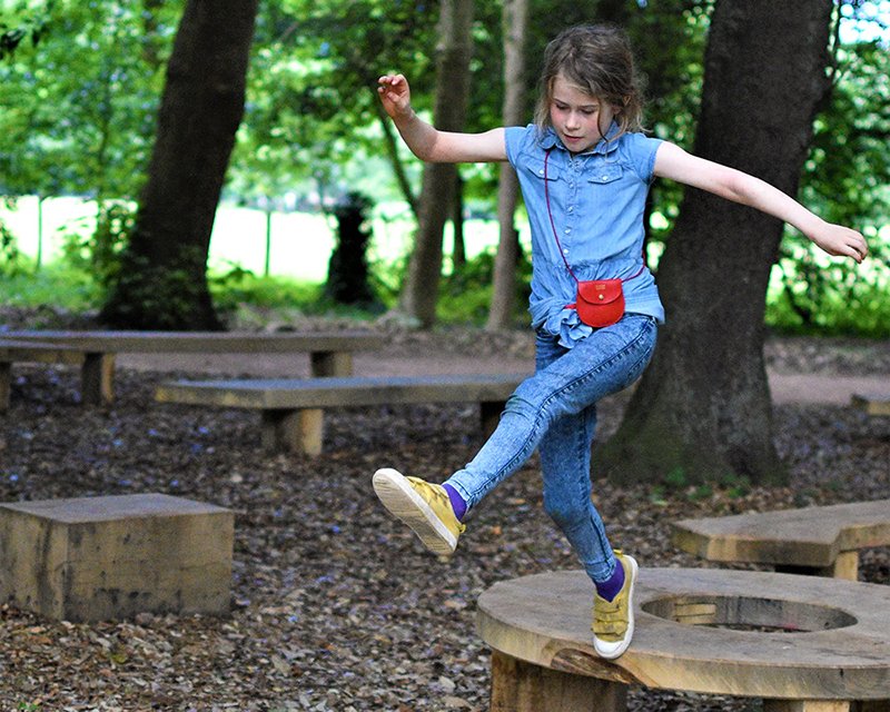EKSudburySchool's tweet photo. Choosing an alternative educational path or taking children out of conventional school can feel like a leap into the unknown.  Hear what that has been like for EKSS parents this Saturday at 2pm on Zoom.

Register: https://t.co/ETgJqdgMSs

#EKSS #OpenDay #freedom #choices https://t.co/tMNMrttwj8