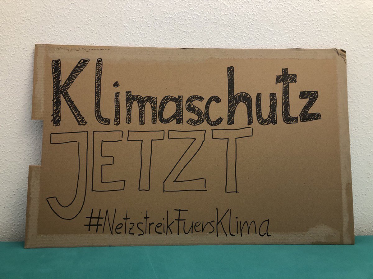 Heute ist #NetzstreikFuersKlima, den es gilt: #FightEveryCrisis
Natürlich bin ich da dabei!

 <a href="/F4F_Freiburg/">FFF Freiburg - 14.02.!</a> <a href="/FridayForFuture/">Fridays for Future Germany</a> <a href="/s4f_freiburg/">Scientists for Future Freiburg i. B.</a>