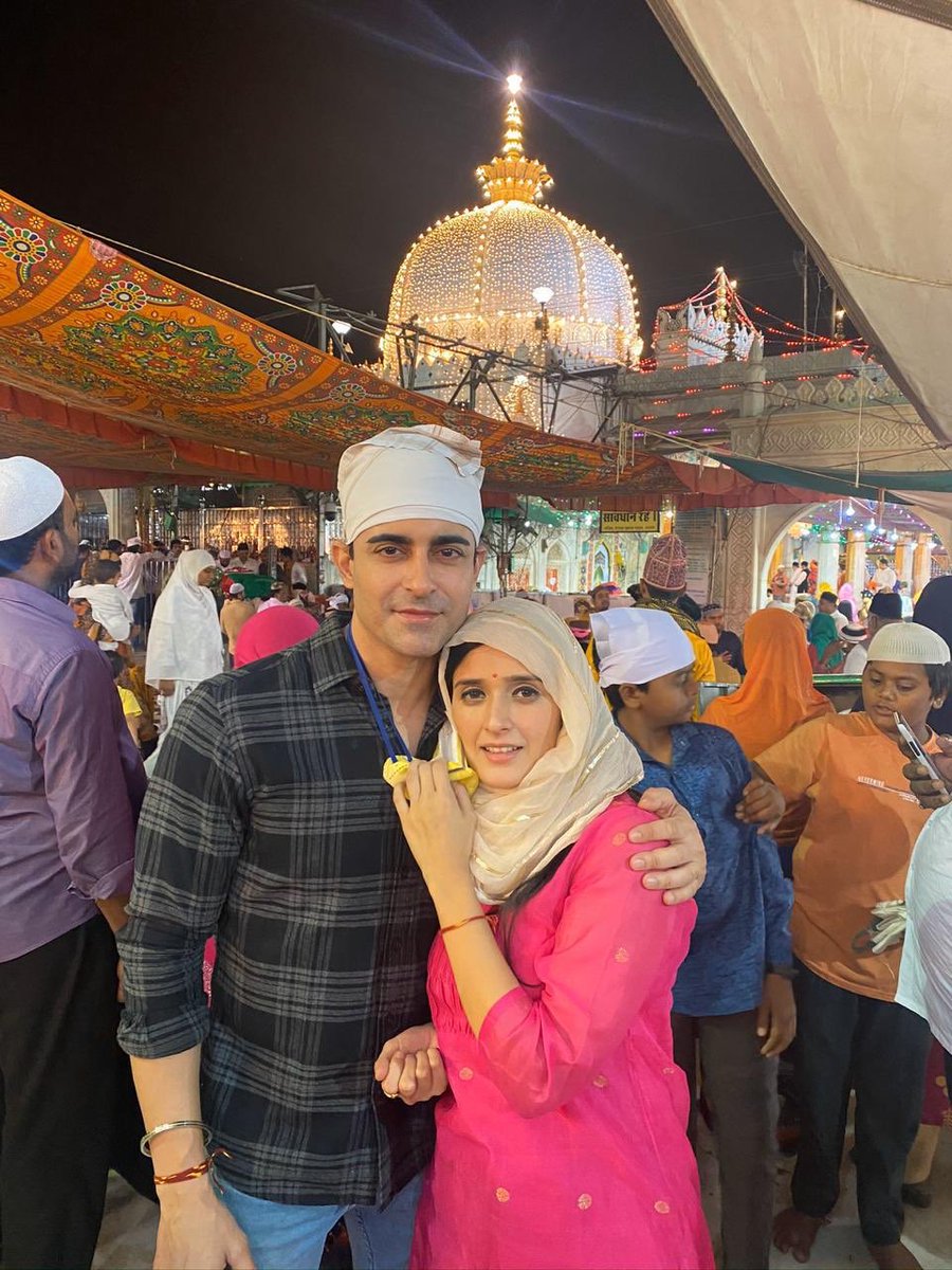  #RamadanMubarak   friends   @Panawasthy_31  #AjmerSharif dargah 