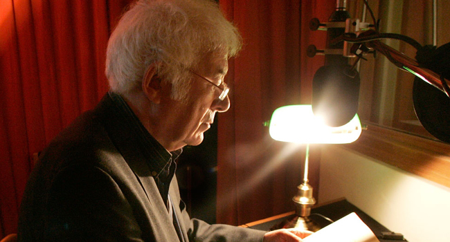 Through the  @RTEArchives we explore the life and wonderful works of Seamus Heaney. We also meet a magic priest on Achill, Hercules, the most famous bear in the world and learn how 30,000 rabbits caused heartache for the 900 residents in Inis Mór in 1985