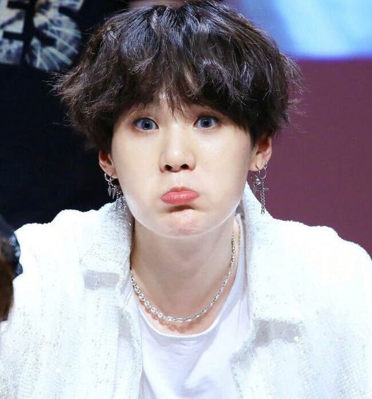 🥺