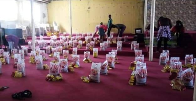 WEBICWORLDWIDE's tweet photo. COVID 19 relief packages distributed to cushion the harsh effect of the lockdown on  families.

Please let us keep staying safe and adhere strictly to all guidelines on handwashing and physical distancing. https://t.co/f4OP9TsNjx