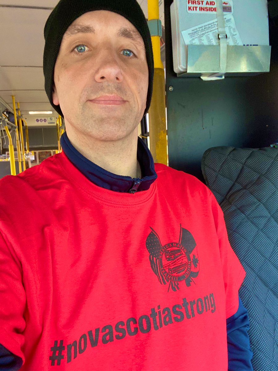 KyleNaugler's tweet photo. @atu508 @Q104Halifax @RCMPNS @rcmpgrcpolice Wearing red today to show support #NovaScotiaStrong https://t.co/l50rvYGu6y