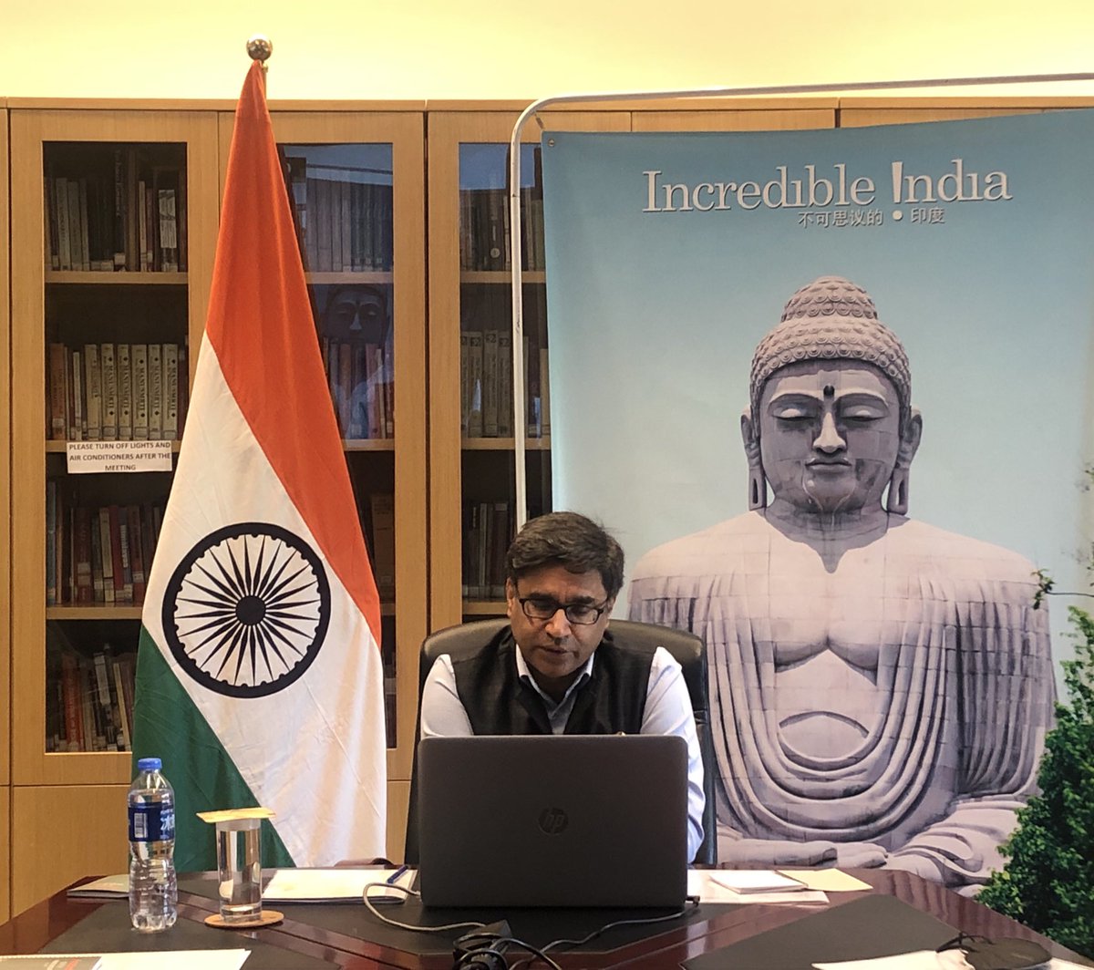 EOIBeijing's tweet photo. Earlier today Amb @VikramMisri interacted with Indian students studying in China. He enquired as to the well-being of the participants and discussed with them how #COVID19 crisis has impacted the education sector. (1/2)
@MEAIndia @IndianDiplomacy https://t.co/iGHd9kuNXj