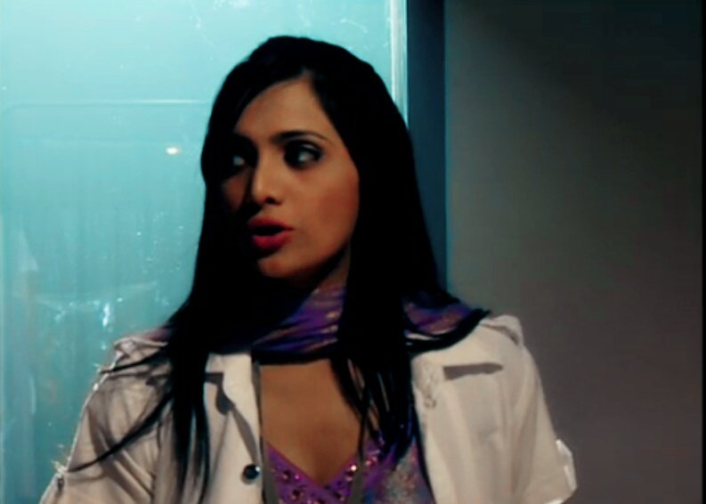 aww she is so scared. #dillmillgayye | E3