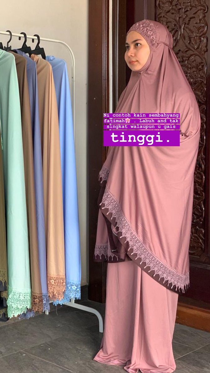 amalinamzlan's tweet photo. Hello! Since pkp ni, my mom xboleh keluar berniaga. So please support my mom utk habiskan stock kain sembahyang yang ada! If korang nak hadiahkan dekat ur sister,gf,friends and yr mom pun boleh! 😍 

@phoenixterbang @Azfarheri @MyKelantan https://t.co/14UkMhKjYp