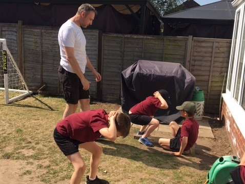 FoxHill_Primary's tweet photo. The Fox boys are being put through their paces this morning with a workout led by their dad. 
@thebodycoach 
#PEwithDAD https://t.co/yDP7A69Kww