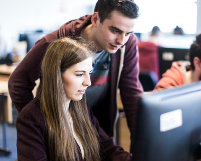 Intrigued by the FinTech sector? This fast-growing &amp; dynamic industry offers many exciting career opportunities.

#UUBS have developed a new BSc Hons Financial Technology Degree for this ever-evolving sector📈

Full details ➡️ bit.ly/2VSMyAR
#UKFW20 | #NATIONALSKILLSDAY