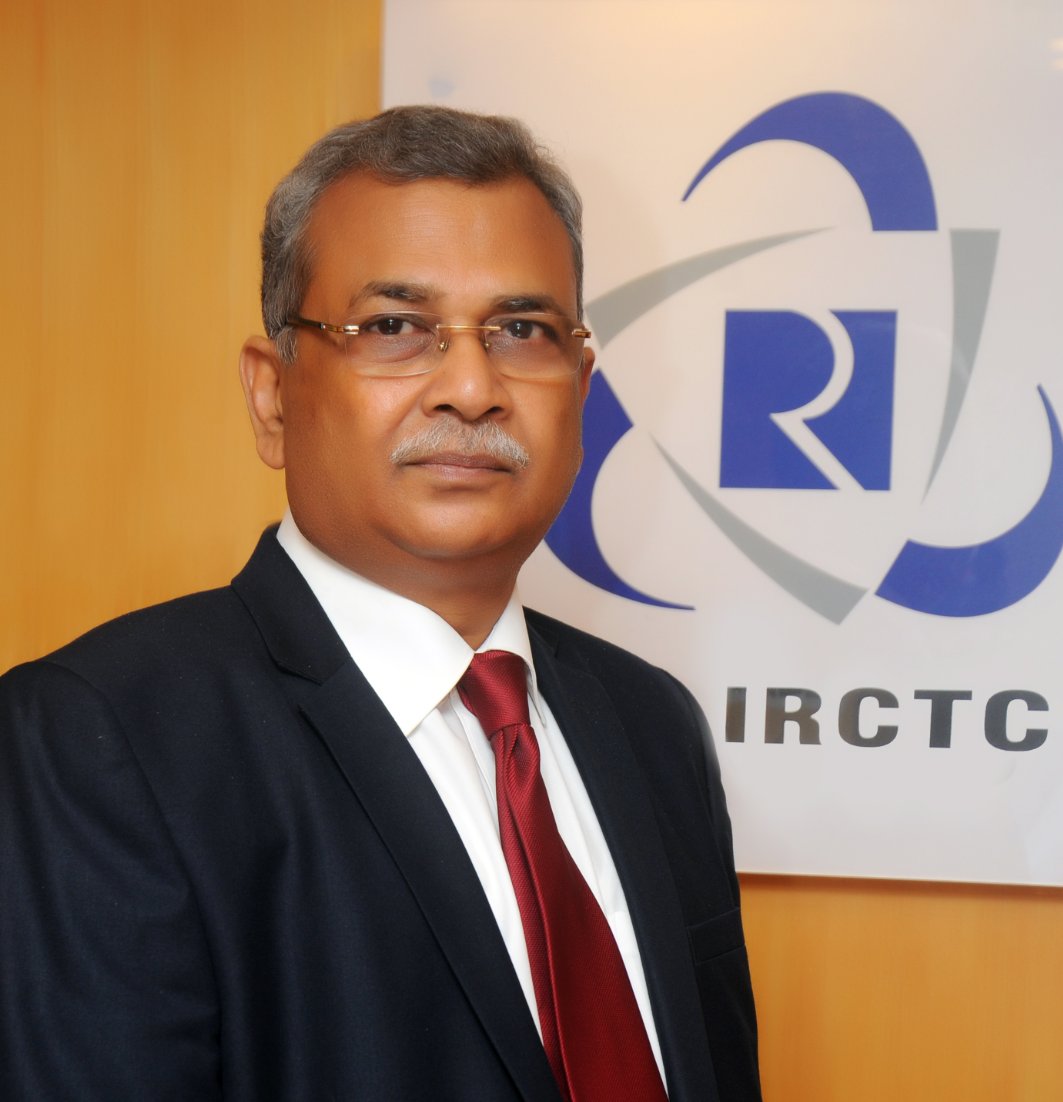 Mr. Mahendra Pratap Mall, IRAS, 1984 batch, is currently serving as the Chairman and MD of  @IRCTCofficial. He is an MBA in finance and was initially Director (Finance) in IRCTC. He was the force behind the launch and the sterling debut of the IRCTC IPO in the stock market. 4/7