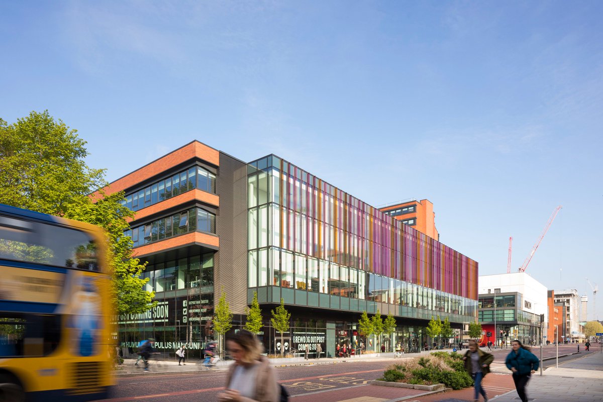RICSUKPress's tweet photo. Education | Transforming the gateway to campus and blending seamlessly into the nearby built environment, @OfficialUoM Alliance Business School wins the Education award 👏

Congrats @bdp_com, @walkersime &amp; @MaceGroup 🌟

RICS #SocialImpactAwards, North West https://t.co/eoiKljFCNI