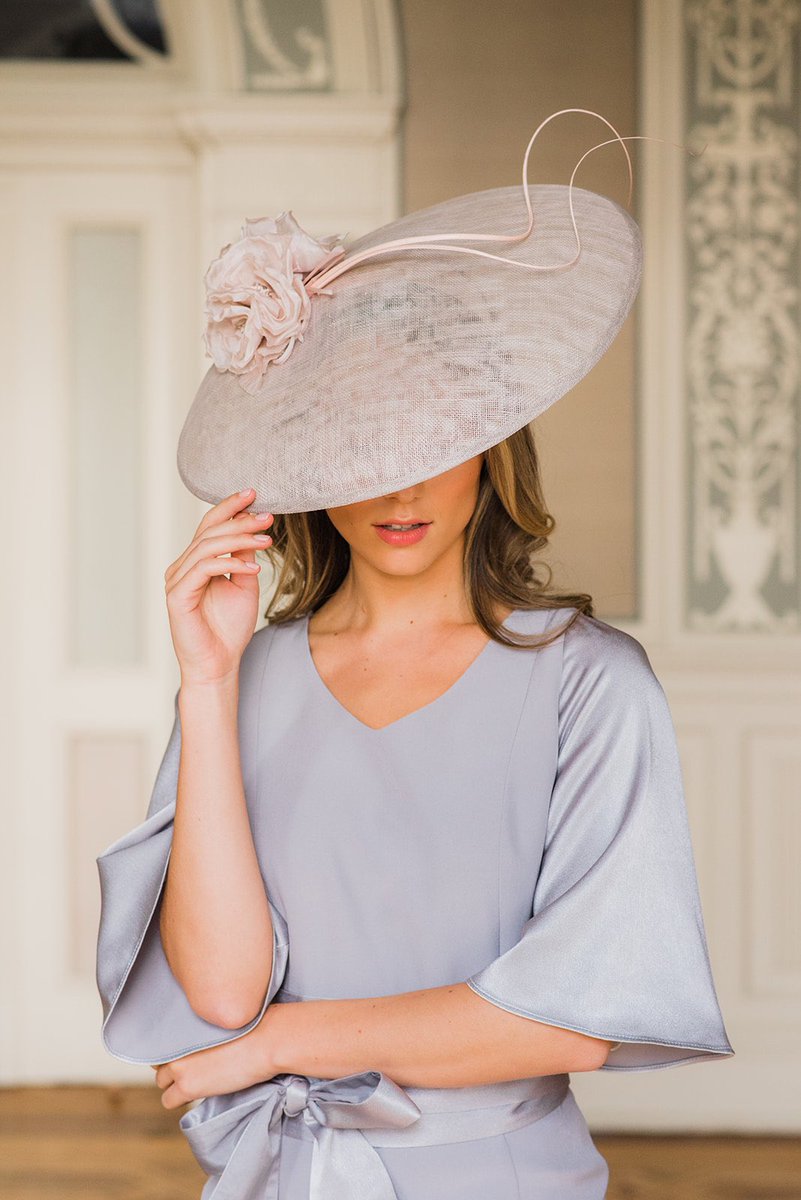 Dreaming of days when we can wear hats! #irishfashionfriday #irishdesigner #weddings #races #ladiesday #cifd #aoifeharrison
