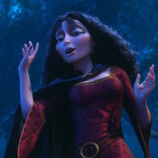 ディズニーヴィランズで割と好きなのがゴーテル。 泣いて悔やんでも