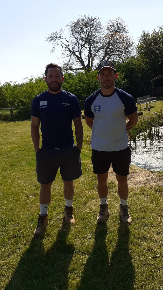 FCBrampton's tweet photo. Finally the boys reunited on the pitch, getting ready for next season, welcome @jhally11 to join his brother @JonnyHally3 . @squeezefootball @huntspostsport @CambsFA https://t.co/lIUvuGlNOY