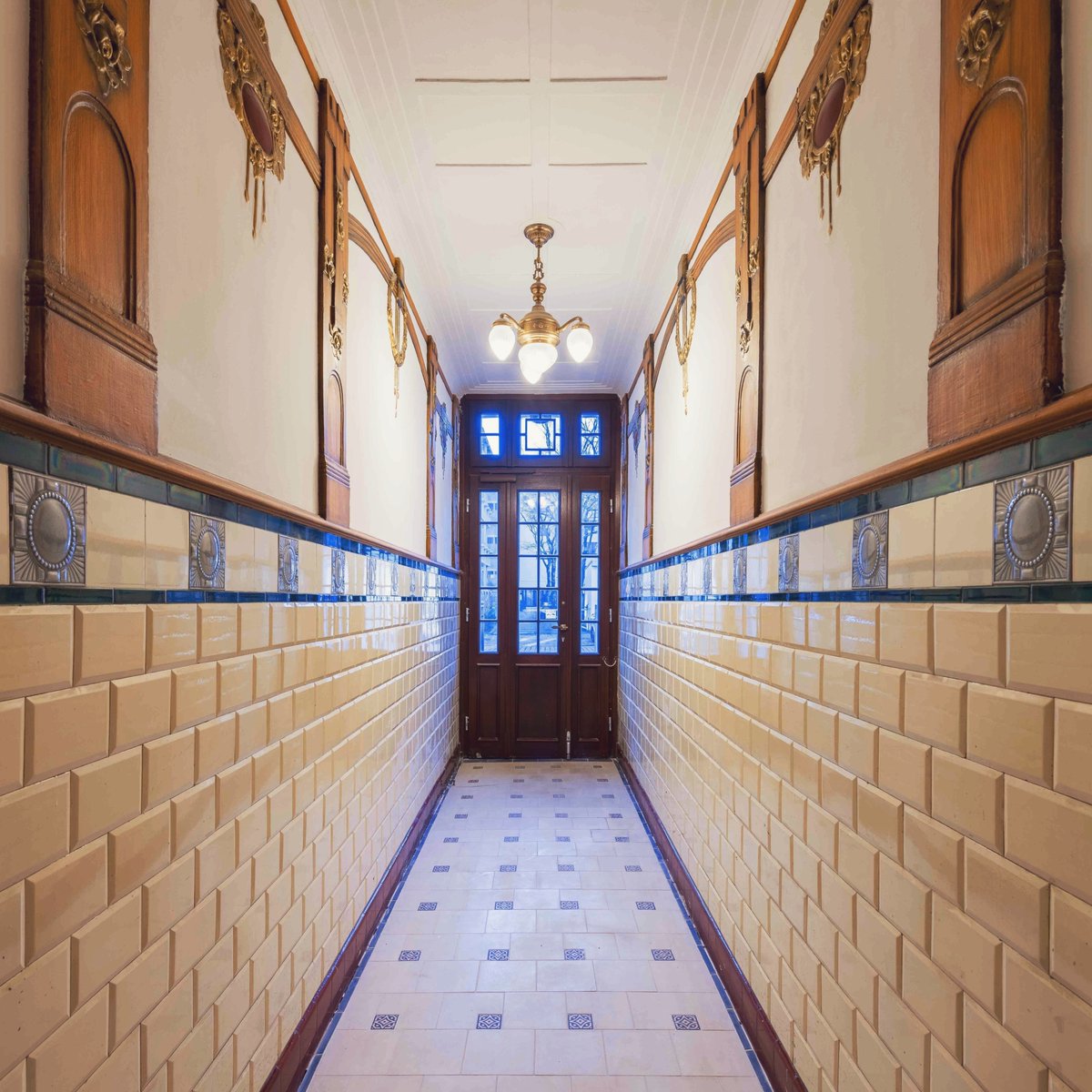 ElbeSpree's tweet photo. #lastsummer #projekt #verkauft #Eigentumswohnungen #passiveseinkommen #elbespree #projektmanagement #Liegenschaft #projektentwicklung #denkmalsanierung #altbauliebe #jugendstil #projektmarketing #interiordesign #contemporary #happyclients #welovehh #revitalisierung #redevelopment https://t.co/dwvglNLNSu