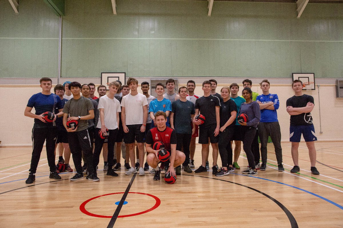 The #HealthyDMU Hub is a fantastic resource for all 
<a href="/dmuleicester/">dmuleicester</a> staff &amp; students 🙌

From helpful tips on how you can look after your mental wellbeing to how you manage your budget! There is something for everyone👏

Check out the hub here👉bit.ly/2wv26T3

#HealthyDMU