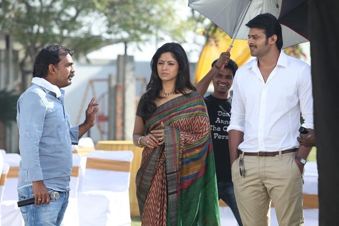 nadhiya in mirchi