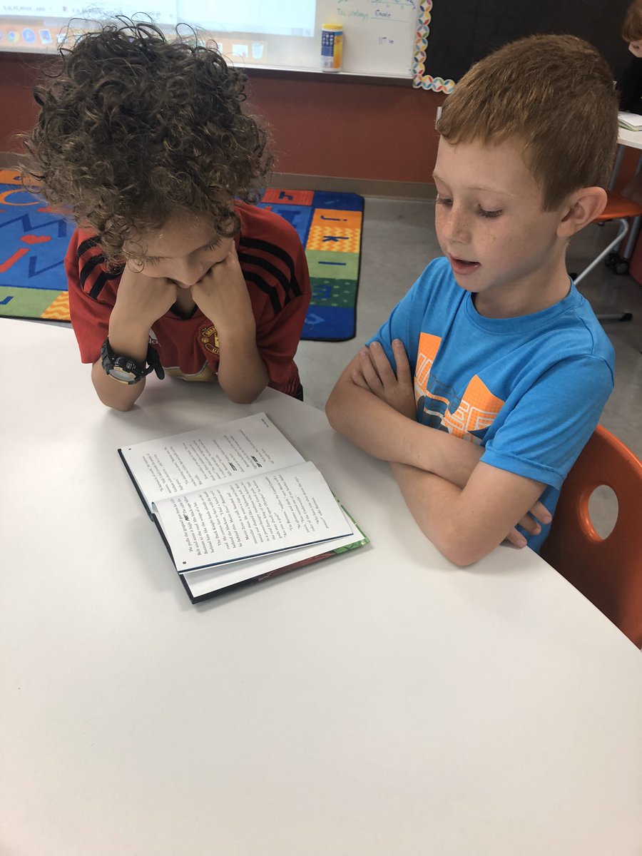 ClancyLisko's tweet photo. Time for another GT RSE/SSE combined lunch bunch! 1st, 2nd, and 3rd graders, join the 11 zoom to get to know GT students from another campus! #iamdsisd #RiSEtogether2019 #sycamoreyr3 https://t.co/1nJrfBnP2s
