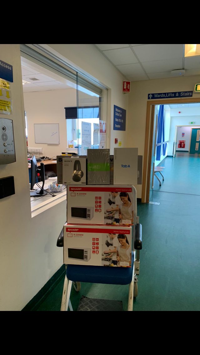 Critical Care at Royal Infirmary Edinburgh (@riecriticalcare) on Twitter photo A big thank you 🙌🏻 to Louise and Billy Dempsey for their generous donation for staff and patients. The generosity shown to us has been amazing. #kindness @profalexmcmahon @jcshad <a href="/SarahGossners/">Sarah gossner</a> A big thank you 🙌🏻 to Louise and Billy Dempsey for their generous donation for staff and patients. The generosity shown to us has been amazing. #kindness @profalexmcmahon @jcshad <a href="/SarahGossners/">Sarah gossner</a>