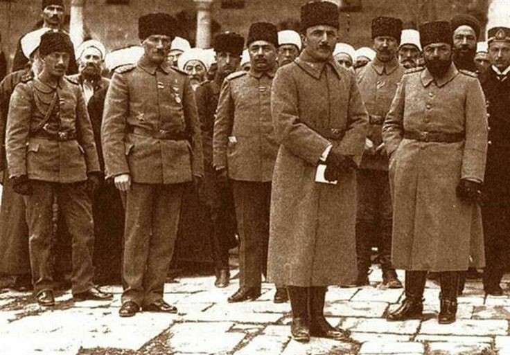 'Milletimize iftira etmeyiniz. Türkiye’de bir ermeni katliamı değil, bir Türk-ermeni vuruşması olmuştur. Bizi arkadan vurdular, biz de vurduk.'
- Ziya Gökalp
#Yaşasın24Nisan