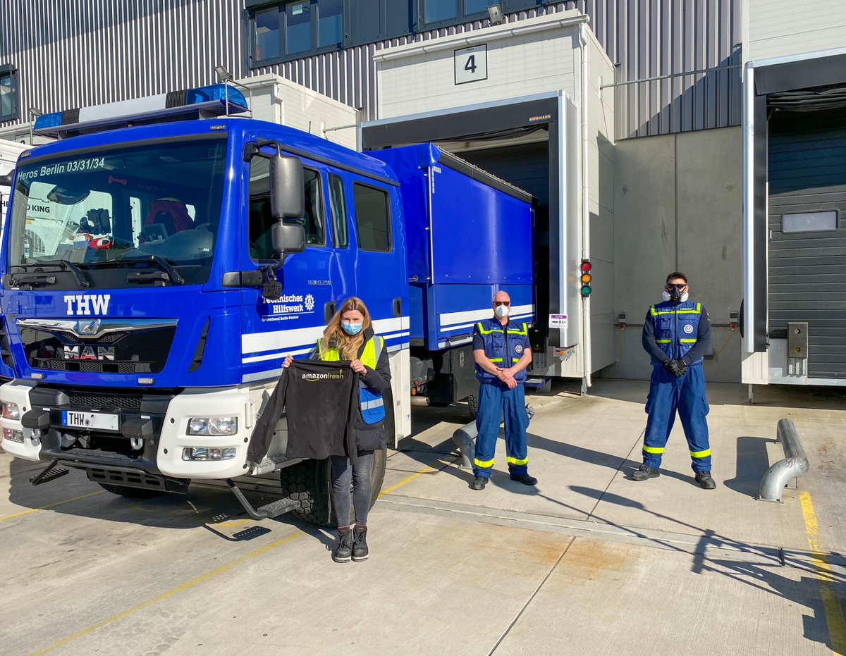 Amazon News Eu On Twitter Amazon In Germany We Continue Delivering Food To The Berlin Food Bank During Covid 19 Amazonfresh Find Out More On How Our Logistics S Team Help With Food