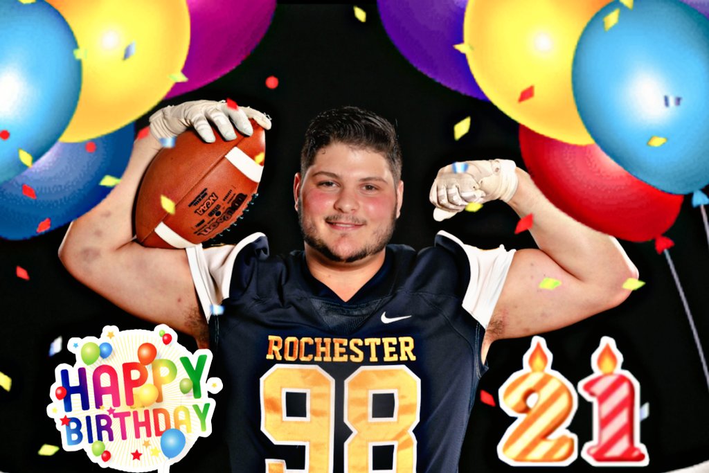 Huge birthday shout out to my guy <a href="/AaronGallay/">Aaron Gallay</a> 🎂🎉! Wish we were with you to celebrate 🙌🏽🏈❤️ #CLIMB 🐝 #RTB🔔 #ROCFam