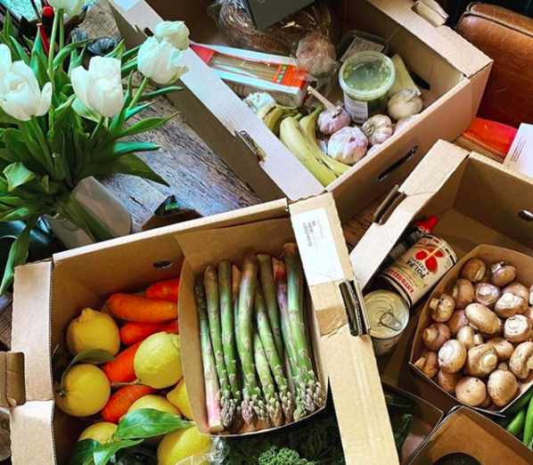 Chefcouk's tweet image. So thankful to @natoora and team for sourcing #freshproduce from small scale growers and producers! Helping independent #growers to sustain themselves and at the same time providing us with farm-fresh goodness!

#chefsinuk #homedelivery #ukchefs #coronavirus