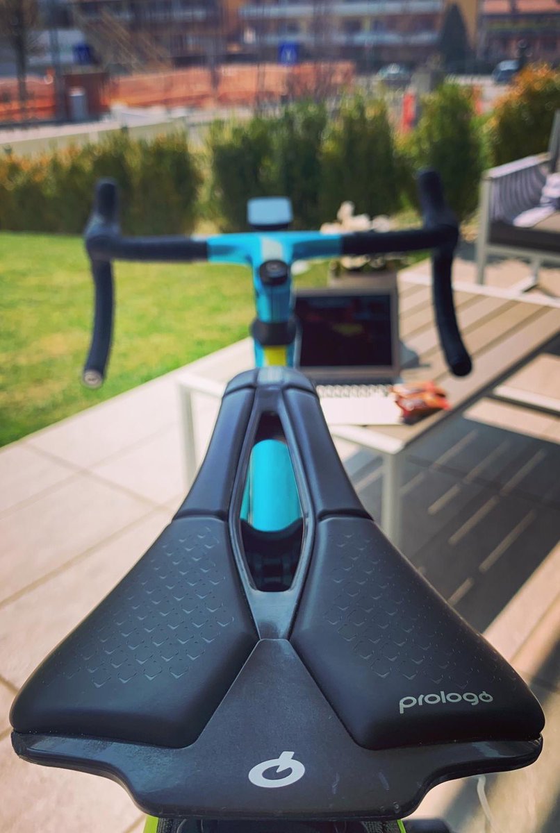 XDS Astana Team tweet media