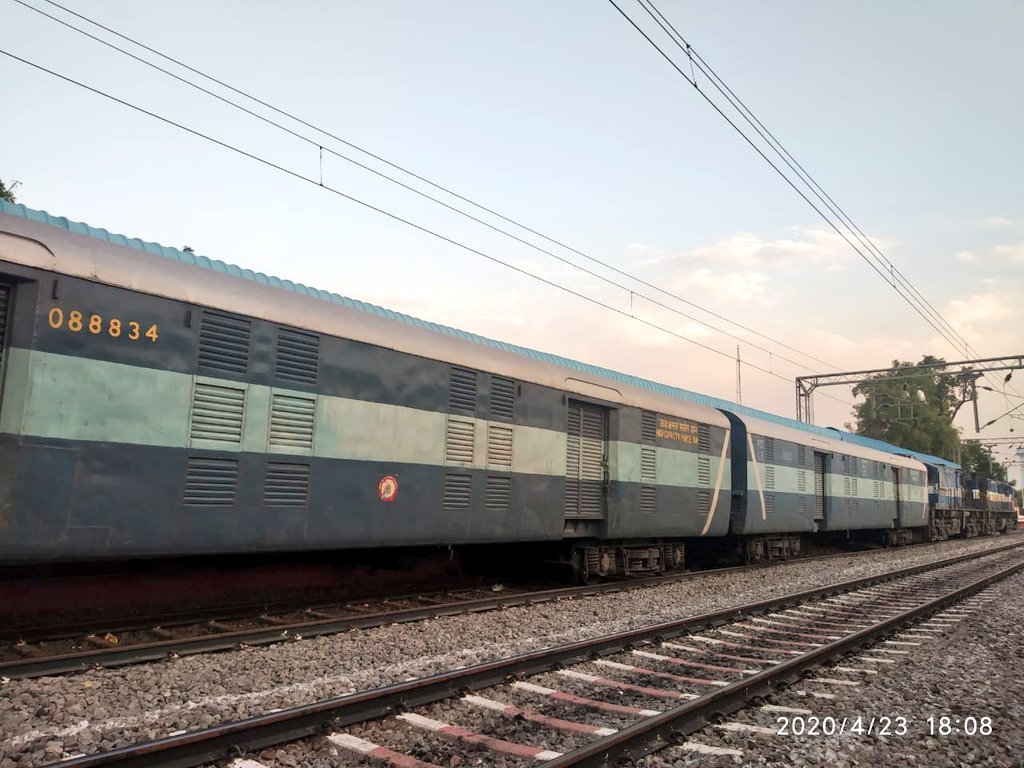 PiyushGoyalOffc's tweet photo. Keeping a steady flow of essential commodities, goods are being transported by Railways from Medchal in Telangana to Chennai.

Railways is taking care of people's essential needs by ensuring uninterrupted supply of necessary items amid COVID-19 lockdown. https://t.co/xDyOPbFSox