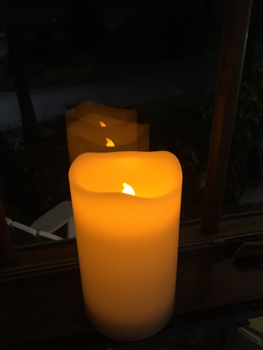 EmeraldInter's tweet image. #NovaScotiaStrong #NovaScotiaRemembers Put a candle in your window, join vigil @ 7pm ADT tonite, wear red &amp;amp; go outside at 2pm for period of silence. Watch livestream services @SaintBP⁩ &amp;amp; others. Honor these tragic losses in Colchester &amp;amp; Cumberland Co,all Nova Scotians &amp;amp; beyond
