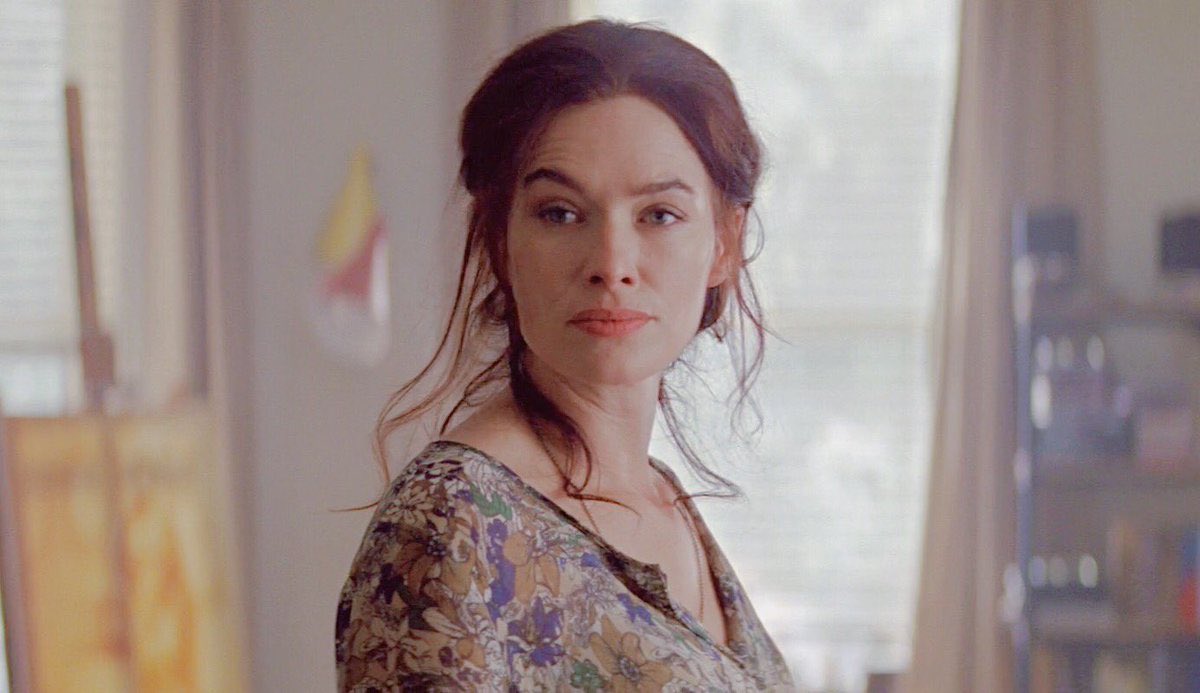 lena headey characters as the “can you buy me pads” texts. a thread: