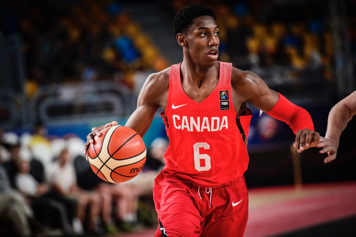 CanBball's tweet photo. Heading into halftime with a three point lead. Catch the second half of the #FIBAU19 Basketball World Cup 2017 semifinal replay vs 🇺🇸, streaming live right now on @FIBA YouTube. #WeAreTeamCanada #StandOnGuard https://t.co/QwfjoEhZEL