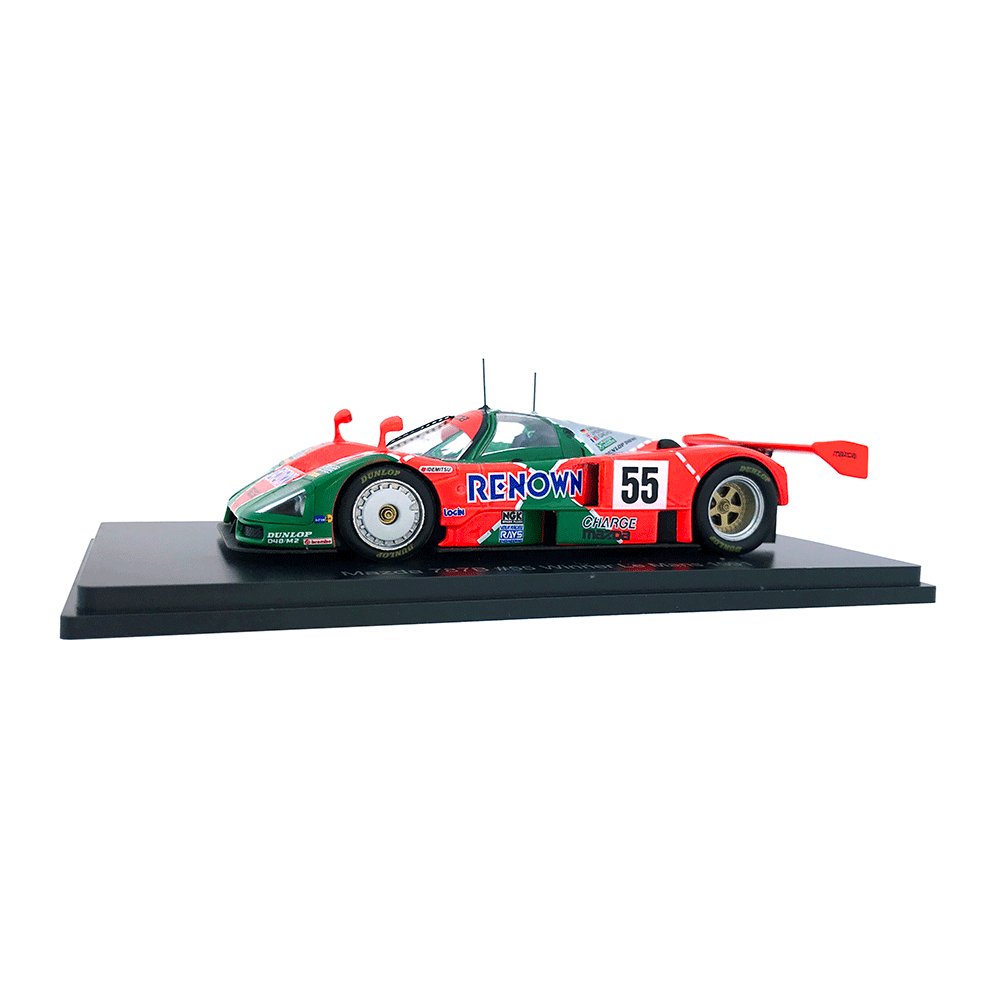 alexreaderacing's tweet photo. Add to your model collection with these bargain's - https://t.co/7ICaU03dhC https://t.co/2nLvsyv72r