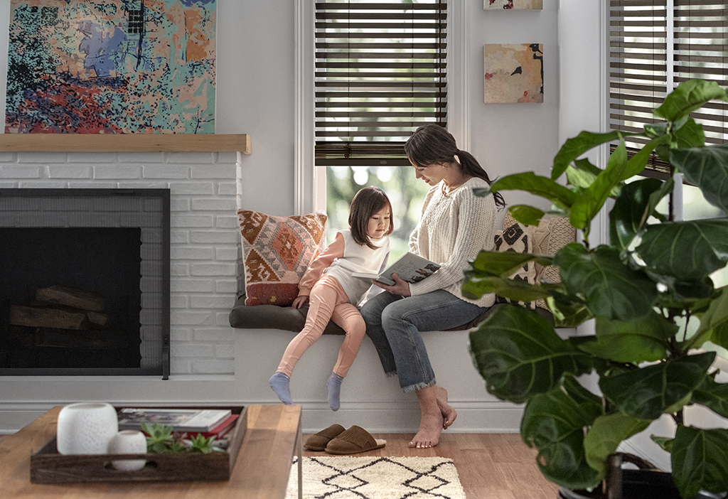 Safety first. Stylish and functional, our cordless real wood blinds are a certified Best For Kids product. bit.ly/2JvtIb7