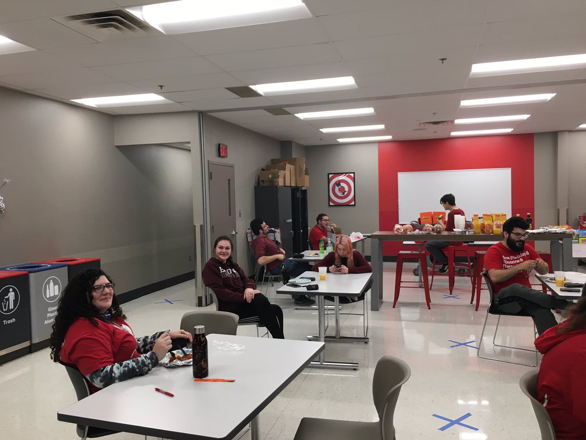 Keeping our #SocialDistance to enjoy an early morning breakfast!  Huge Thank You To Our Team for all of their hard work during the #Pandemic #Target #T1404