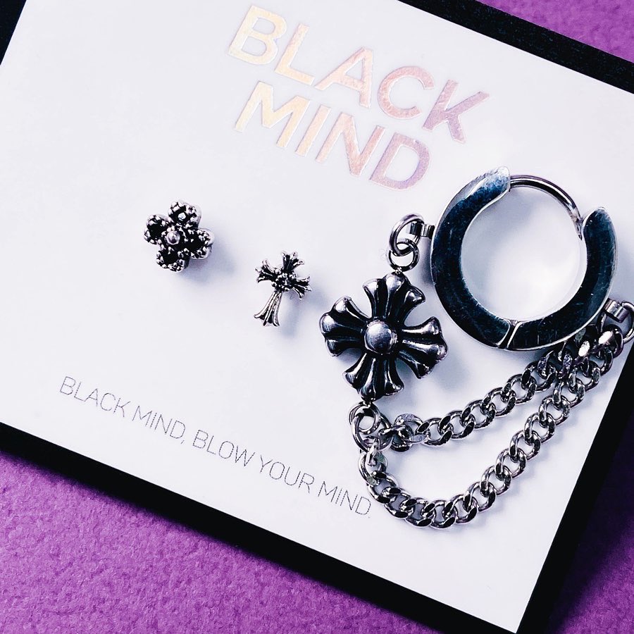 blackmind_daily's tweet photo. 오늘의 업데이트 신상 피어싱 세트💜 

本日アップデートが完了した新製品ボディピアスセットです💜

Updated new piercing set today💜

🇰🇷/KRW👉🏻 https://t.co/jC8sImwrtn
🌐/USD👉🏻 https://t.co/VjsK2TUYPA
🇯🇵/JPY👉🏻 https://t.co/dzzc5yoC5L https://t.co/ZO5L7MUgeF