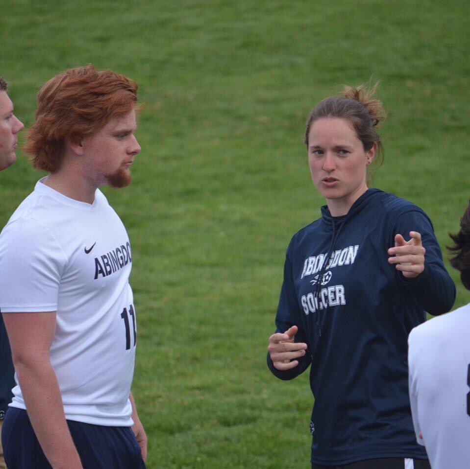 ChatSoccr's tweet photo. #SoccerChat 139: @kendyl_lianna 
 
📱https://t.co/zFe6kUtApw
▶️ https://t.co/skhOnX9hTK…
🔊 https://t.co/rxq6N0GnMw…
🎙 https://t.co/Ljm9VCFTyd
❇️ https://t.co/NOO6ti3R2u… 

#freecoachinged https://t.co/uv5hvCNMWe
